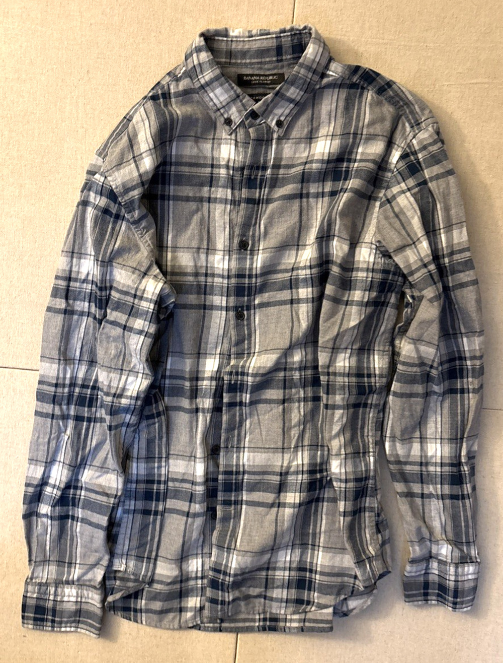 Banana Republic Men's Flannel Medium Long Sleeve Shirt